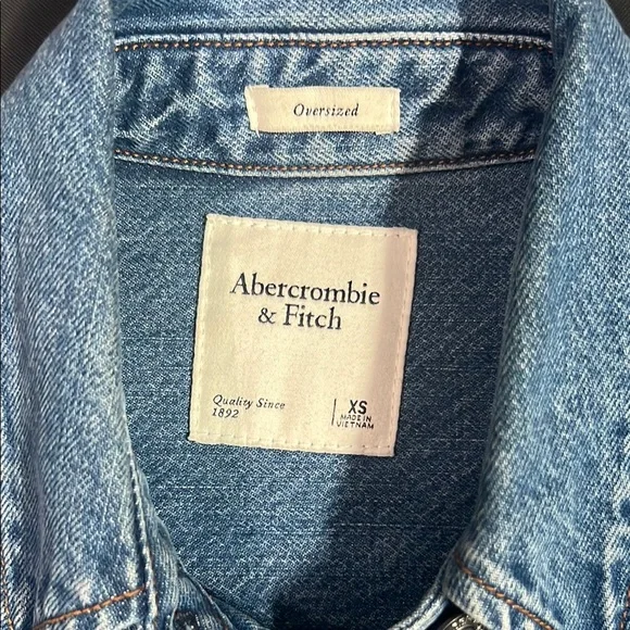 Abercrombie & Fitch denim jacket - Picture 2 of 2
